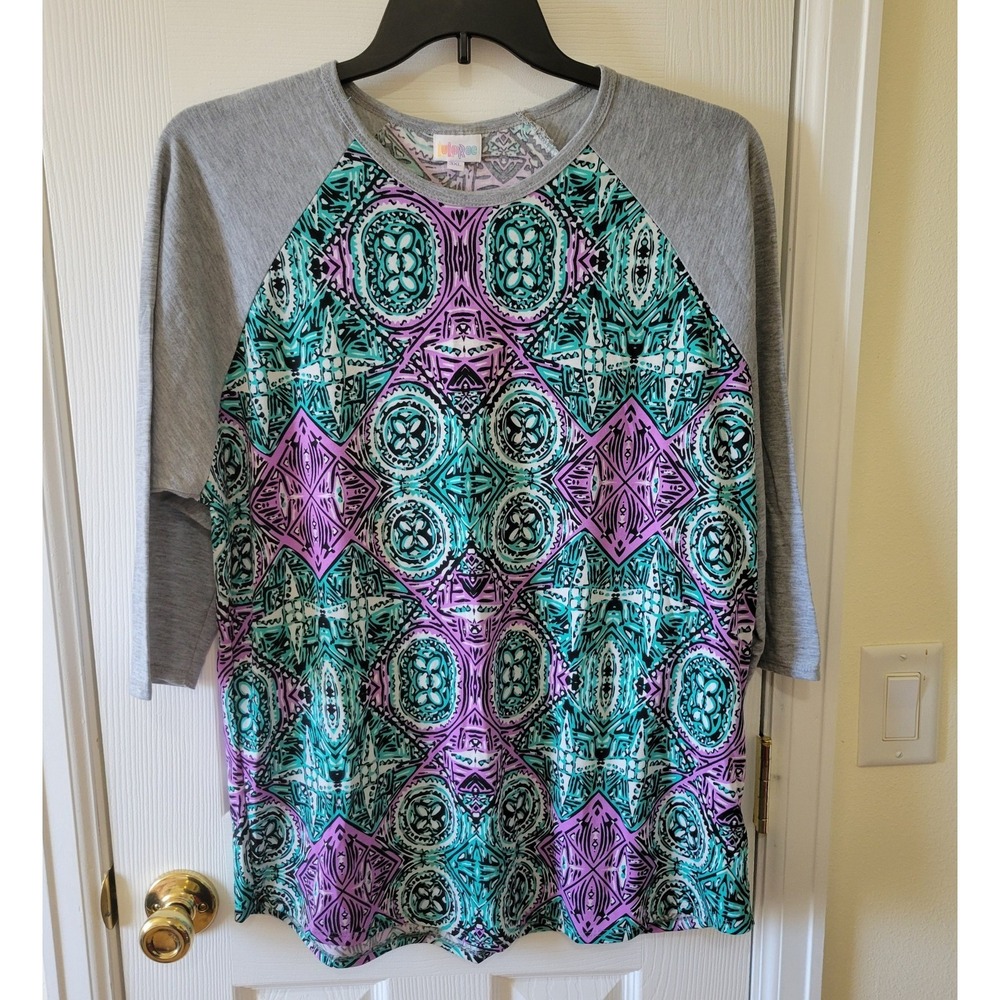 LuLaRoe Raglan Top Women's 3X Purple‎ Green Print 3/4 Sleeves Geometric